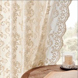 Curtain Set 