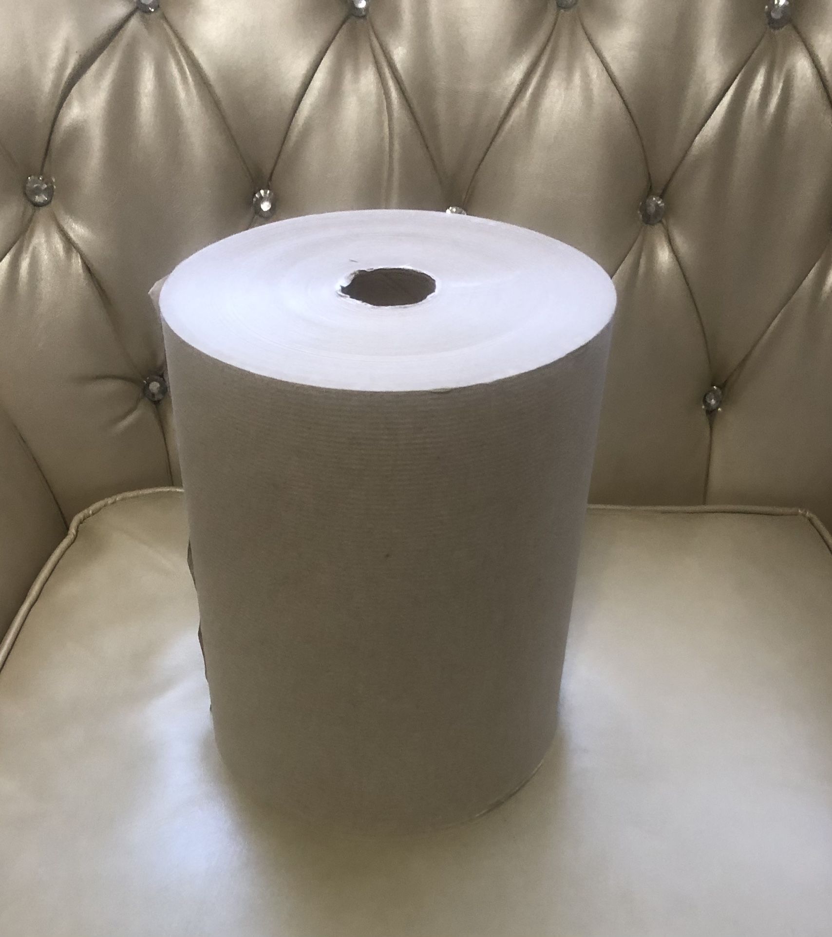 Commercial Paper Towel 4 Rolls Available