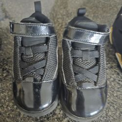Black Kids Jordans Size 6c