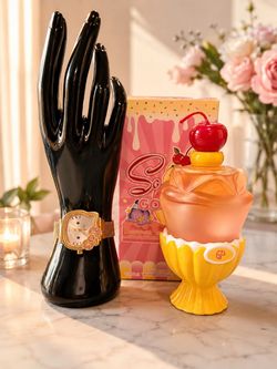 Women’s Gold-Plated Fashion Watch & 100ml Sweet Perfume Gift Set