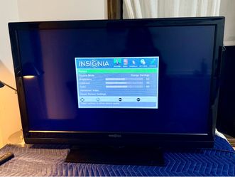 Insignia 42” 1080p HDTV – Works Great