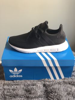 Adidas Swift Run