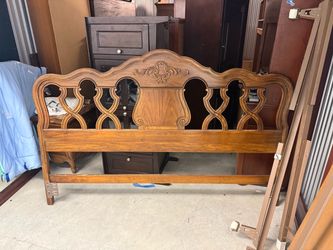 Vintage 1970s 7-Piece Bedroom Suite - French Provincial Style