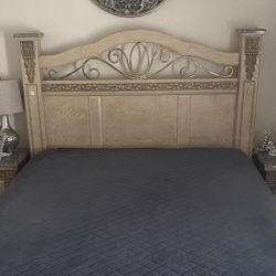 Queen Bed Set 