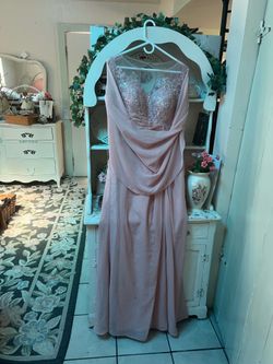 Gown dress