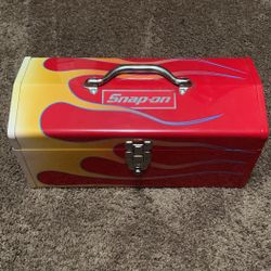 Snap-on Tool Box