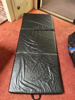 Lite wt. folding mattress