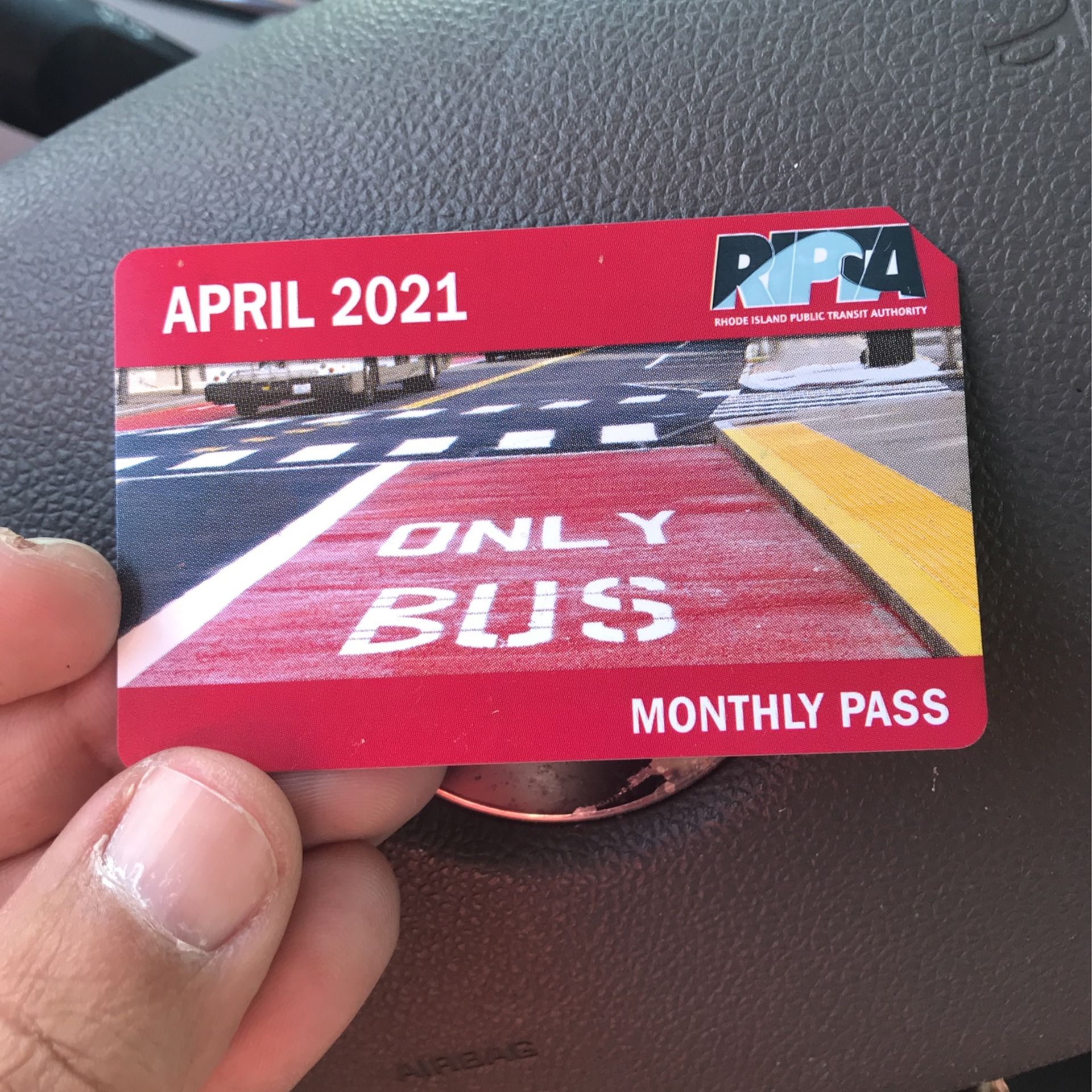Busspass. unlimited for the month of April