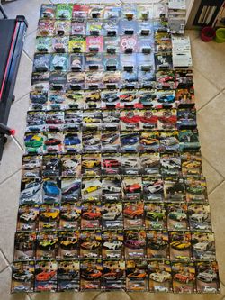 Hot Wheels Premium Diecast Cars (VALENCIA) $5 $10 Each One