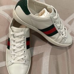 Gucci Ace Women’s Sneakers 