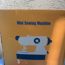 Mini Sewing Machine