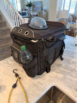 Small pet carrier for Motorcycle