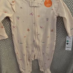 6 pcs NEW Baby Girl ( see description for the sizes included for the set)