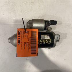 20-23 CHEVROLET SILVERADO GMC SIERRA 2500 6.6L Starter OEM Part Number 1(contact info removed)