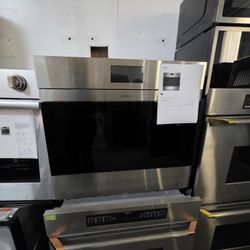 30" WOLF SINGLE WALL OVEN STAINLESS STEEL 