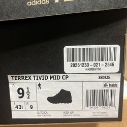(S80935)Boots Terrex Tivid Mid CP, Black Color, Size 9.5
