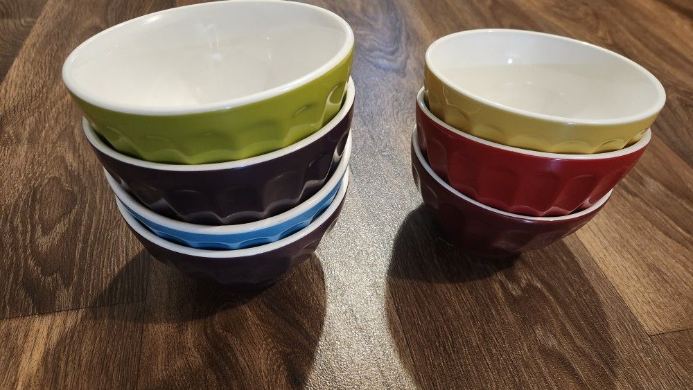 Signature Housewares Ceramic Bowls Set of 7 Fluted 20 oz. Colorful