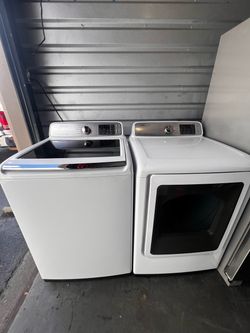 SAMSUNG WASHER AND DRYER