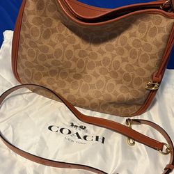 Brown/Beige Coach Purse (big)