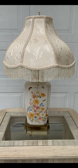 Vintage Chinese Ceramic Lamp