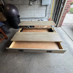 Lift-Top Storage Coffee Table