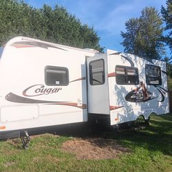 2011 Keystone Cougar