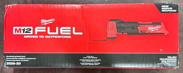 Milwaukee M12 Oscillating Multi-Tool 2526-20 New Tool Only