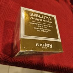 Brand new sealed Sisleya L'Integral Anti-Age 50ml