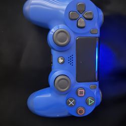 PS4 controller 
