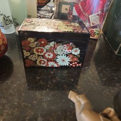 Vintage Japanese Jewelry Box
