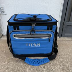 Titan Deep Freeze 40 Can Collapsible Cooler