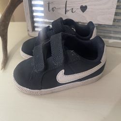 Nike toddler size 5c
