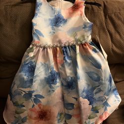 Girls Size 6 Dress NWT