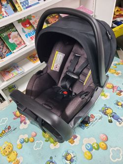 Evenflo Litemax SafeMax Infant Carseat
