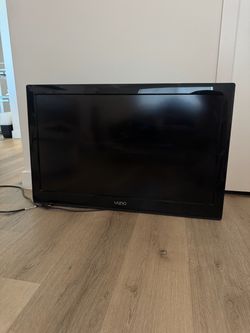 Vizio Flat Screen TV