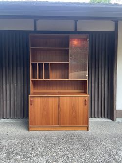 Vintage MCM Danish Teak Hutch Bookshelf Storage Cabinet W/Light