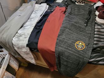 Mens Sneaker And Mens Sweatpant Xxl