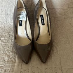 Nine West size 6