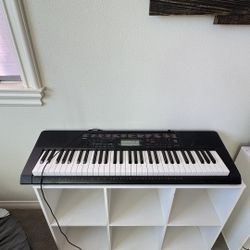 Casio Keyboard 