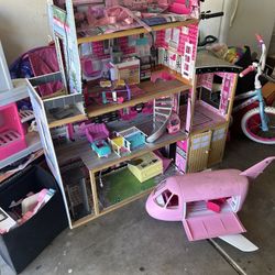 Barbie House, Airplane Barbie Accessories 