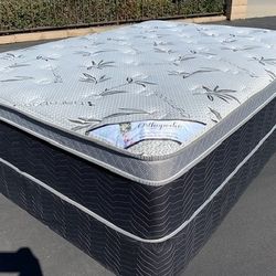 Cal King Orthopedic Bamboo Pillow Top Mattress!!