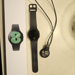 Samsung Galaxy Watch 4