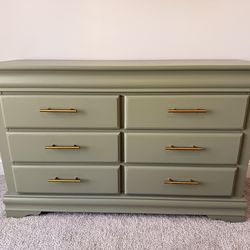 6 Drawer Dresser
