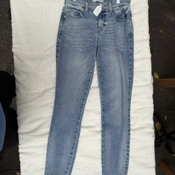 Women’s Guess Jeans (XS)
