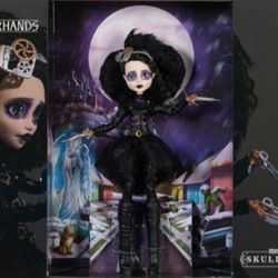 Monster High Skullector Edward Scissorhands Doll  