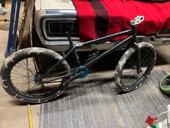 BMX BIKE PARTS CULT FOR SALE OR TRADE