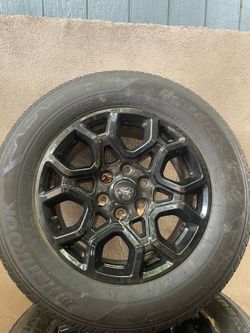 Set of 4 wheels