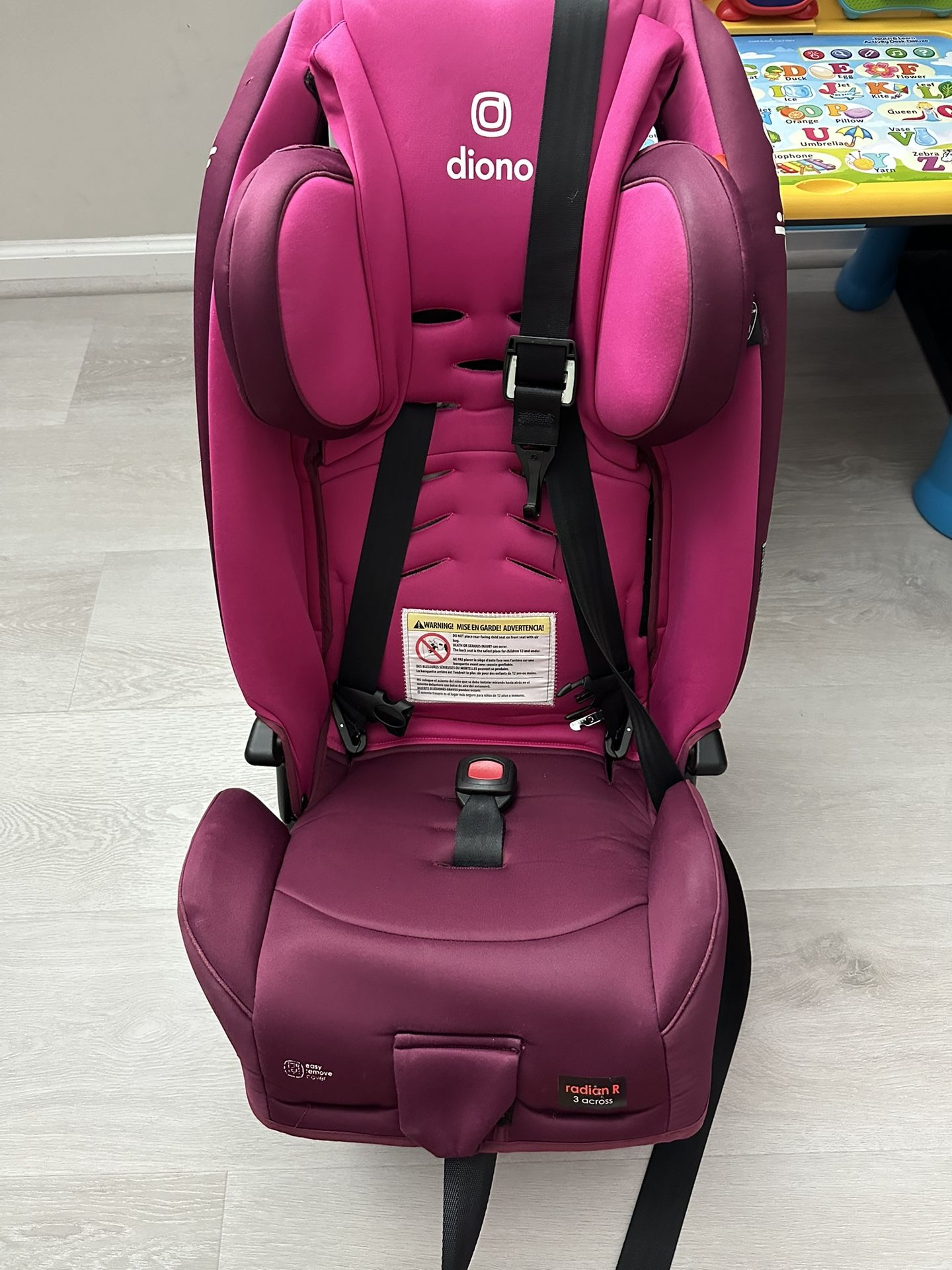 Dino Radian Car Seat