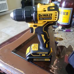 dewalt cordless drill drive