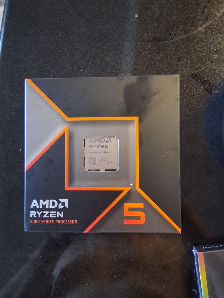 AMD Ryzen 5 9600X DESKTOP PROCESSOR